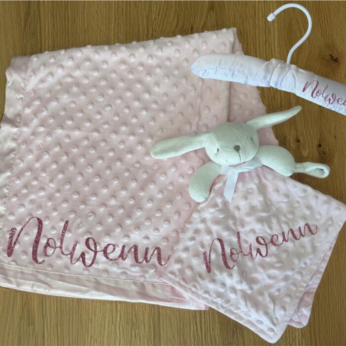 Coffret personnalisé rose - 3 pièces