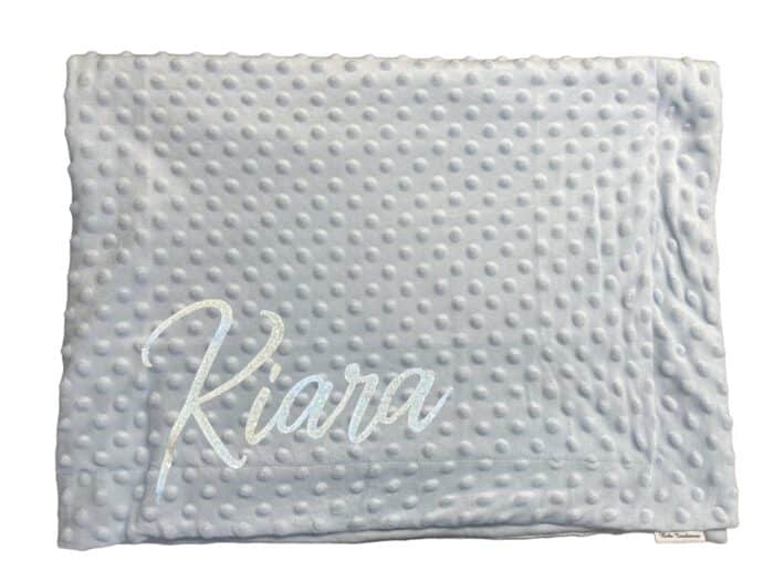 Coffret personnalisable couverture polaire légère, doudou lapin et attache tétine – Image 5