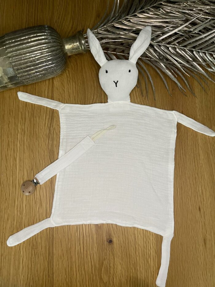 Coffret doudou lapin et attache tétine blanc personnalisable – Image 2