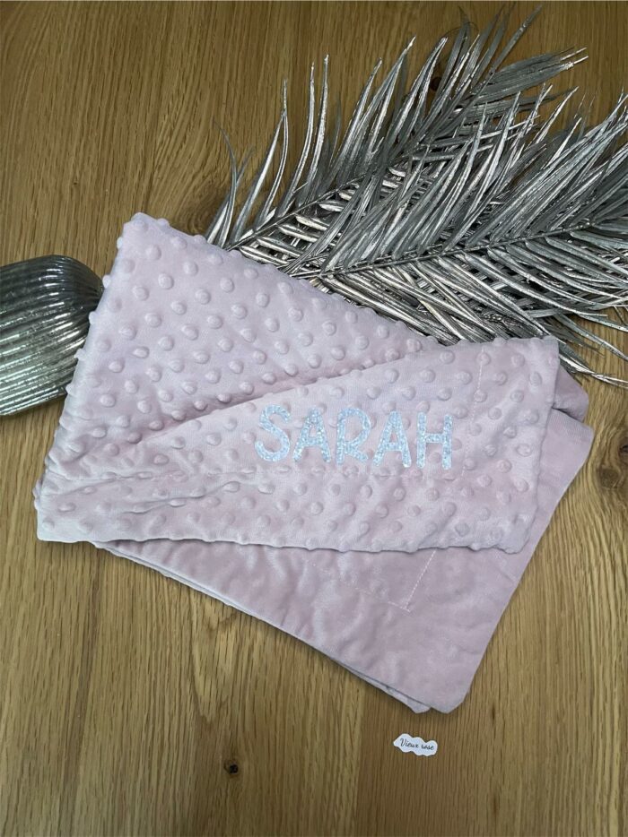 Couverture vieux rose personnalisable